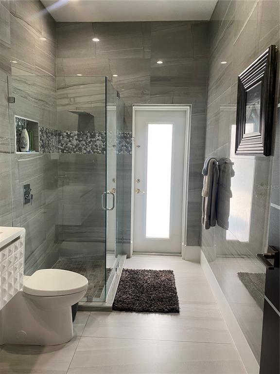 Building Photo - 1917 Pamlynne Pl