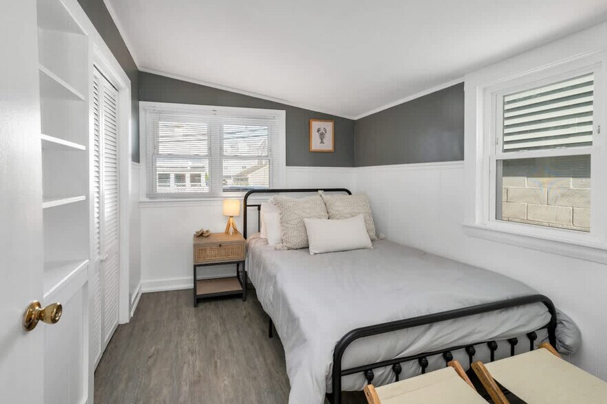 Building Photo - 9 Cole St