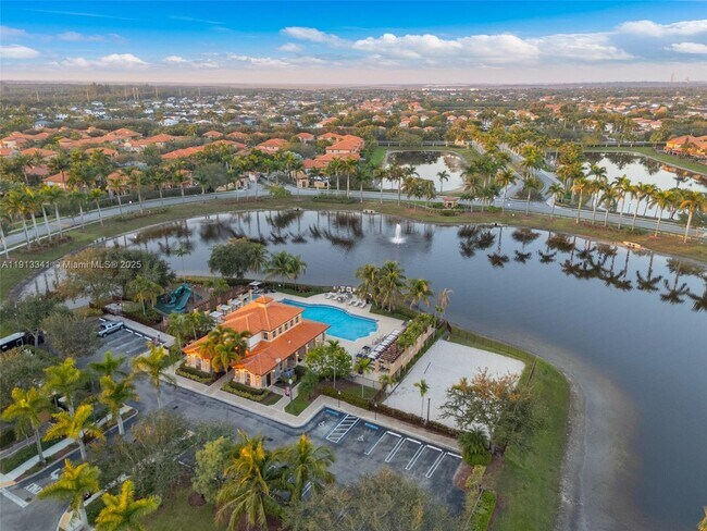 Building Photo - 3141 SW 154th Ct