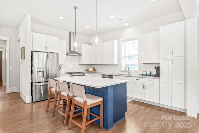 Building Photo - 5210 Kelly St