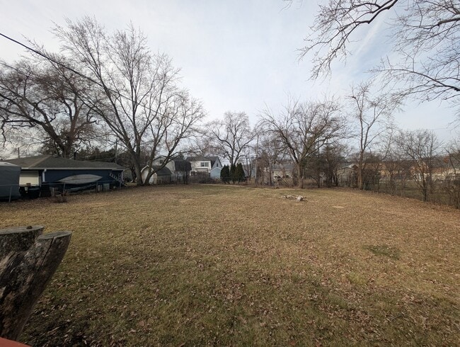 Building Photo - 4230 Lindley St