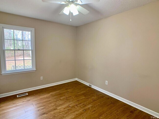 Building Photo - 516 Contessa Ct