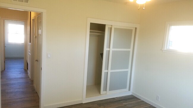 Building Photo - 3 Bedroom House in Garden Grove