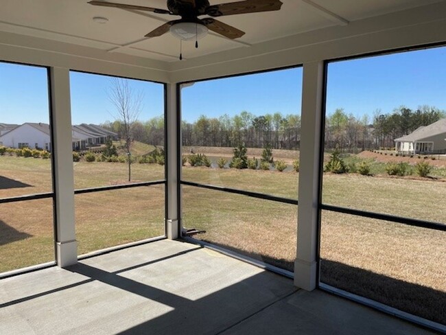 Building Photo - 411 Silverbell Ct