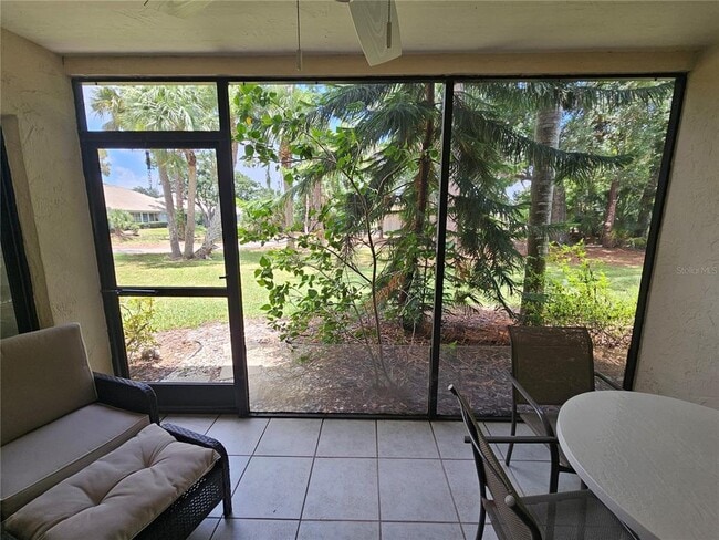 Building Photo - 5286 Willow Links