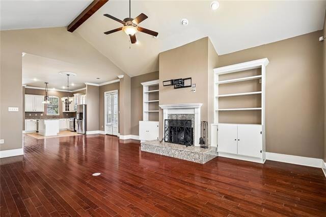 Building Photo - 350 Palmer Ct