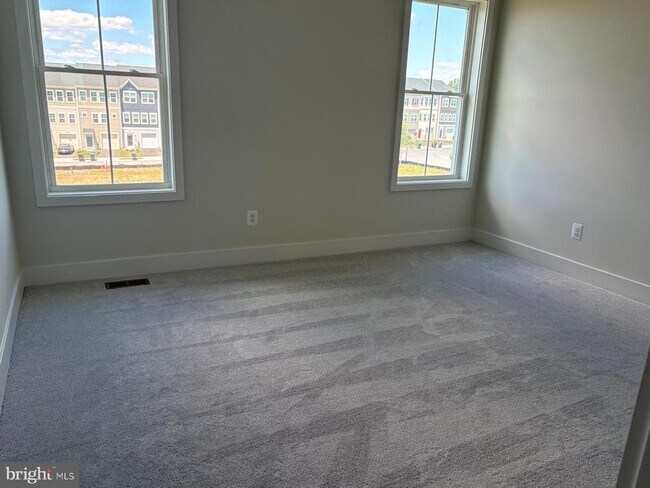 Building Photo - 133 Bamboo Shoot Ln