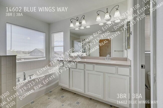 Building Photo - 14602 Blue Wings Way