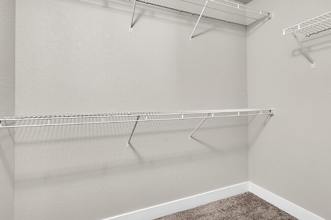 Building Photo - $3,150 - 5 Bed, 3 Bath Home in CO Springs ...