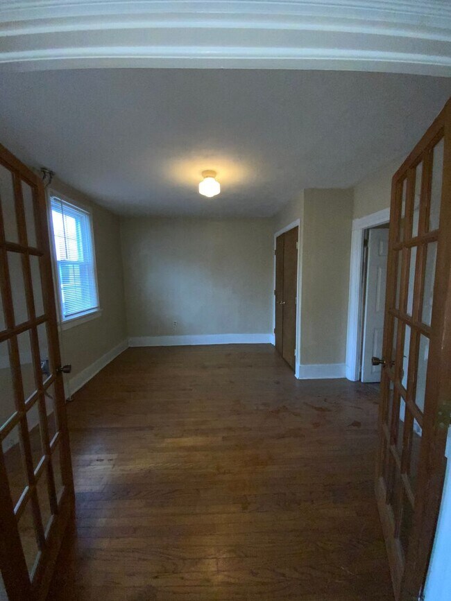 Building Photo - 31 New Haven St