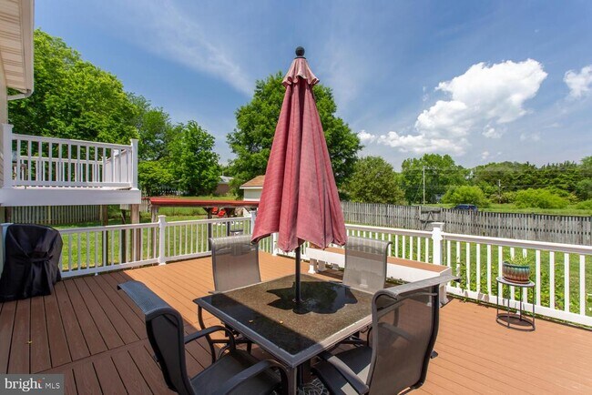 Building Photo - 45684 Schooner Ct