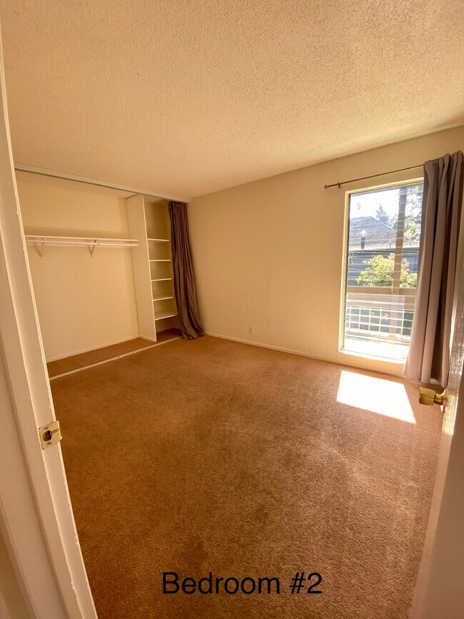 Building Photo - 2699 Derby St