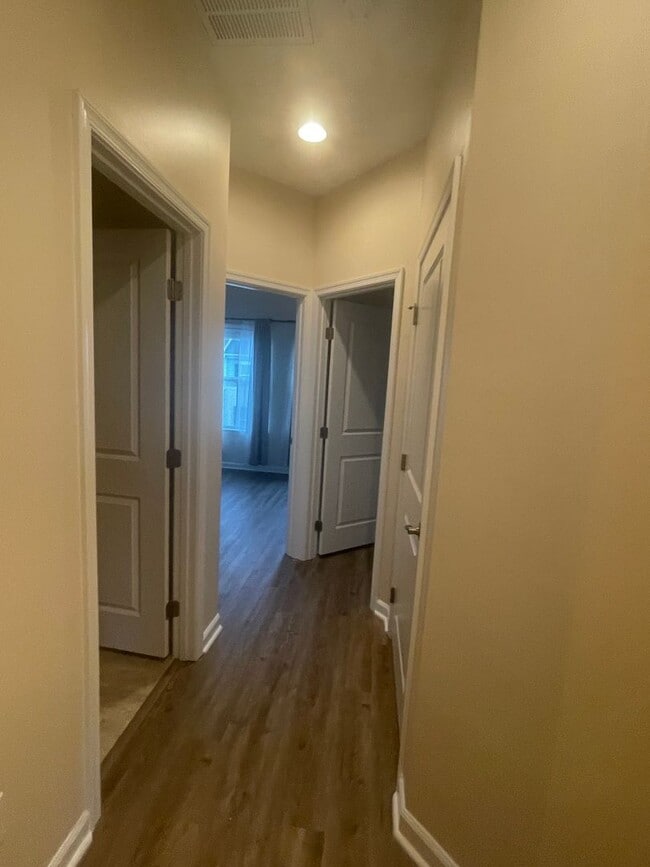 Building Photo - Beautiful home in Clearfield Oaks