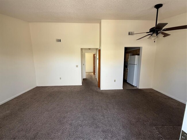 Building Photo - 3032 SE 5th Terrace