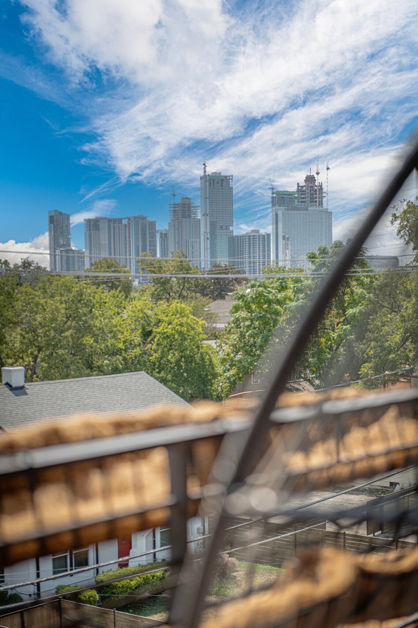 Skyline views - 1322 E 12th St