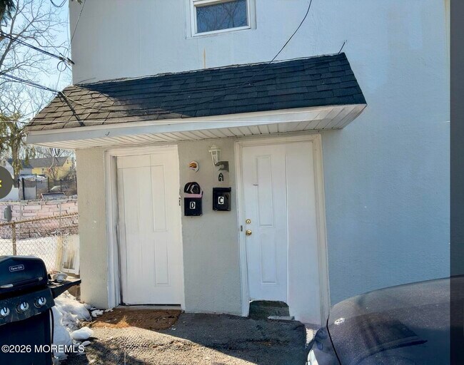 Building Photo - 319 Neptune Blvd