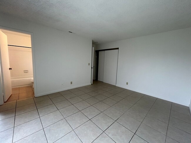 Building Photo - Lovely 3-Bedroom, 2-Bath Home with Spacious Backyard