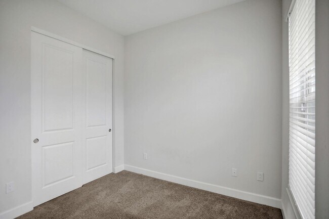 Building Photo - New House for Rent