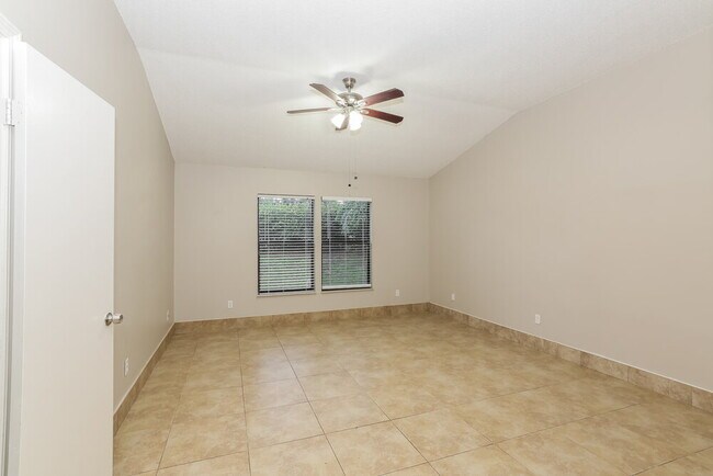 Building Photo - 108 Sherwood Dr