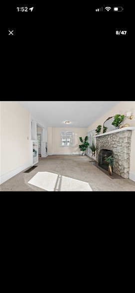 Building Photo - 1005 S Freedom Ave