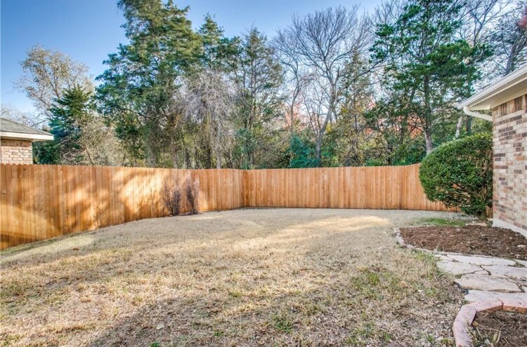 Building Photo - 2138 Sword Dr
