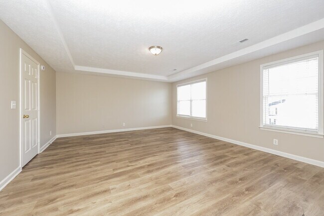 Building Photo - 913 Buckhaven Dr