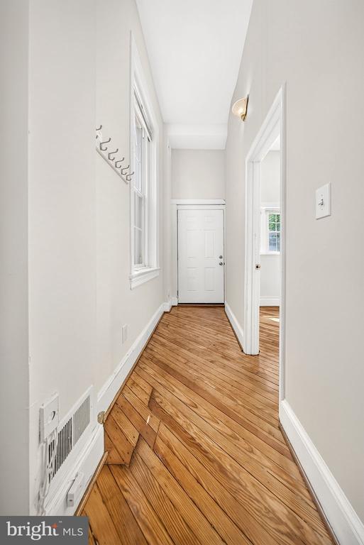 Building Photo - 1213 12th St NW