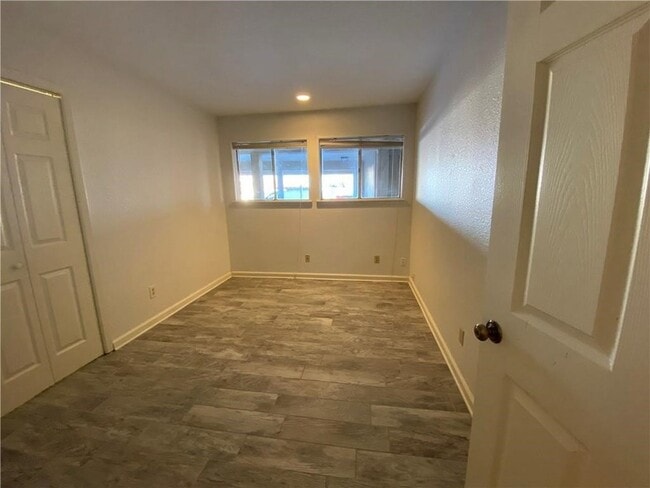 Building Photo - 14801 Compass St
