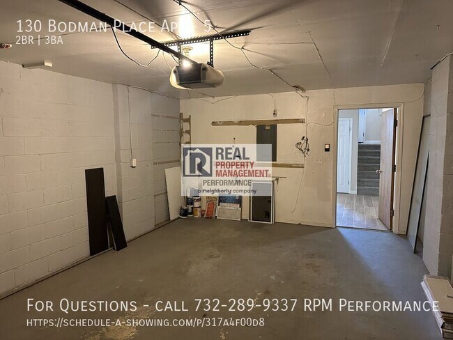 Building Photo - 130 Bodman Pl