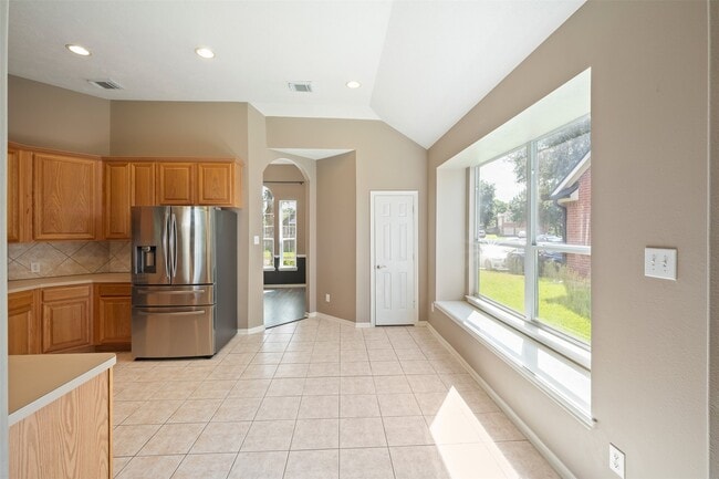 Building Photo - 406 Stockbridge Ln