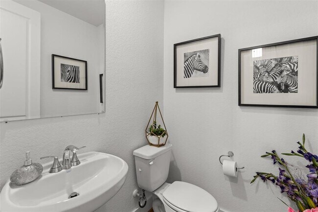 Building Photo - 18247 Lakepoint Rdg Ln
