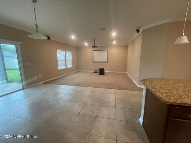 Building Photo - 2618 Las Calinas Blvd