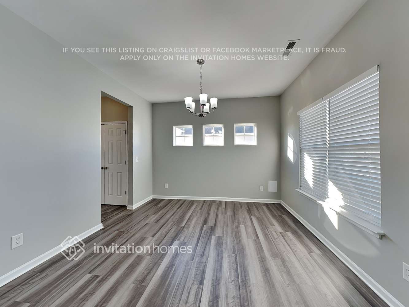 Building Photo - 1003 Thorncroft Rd