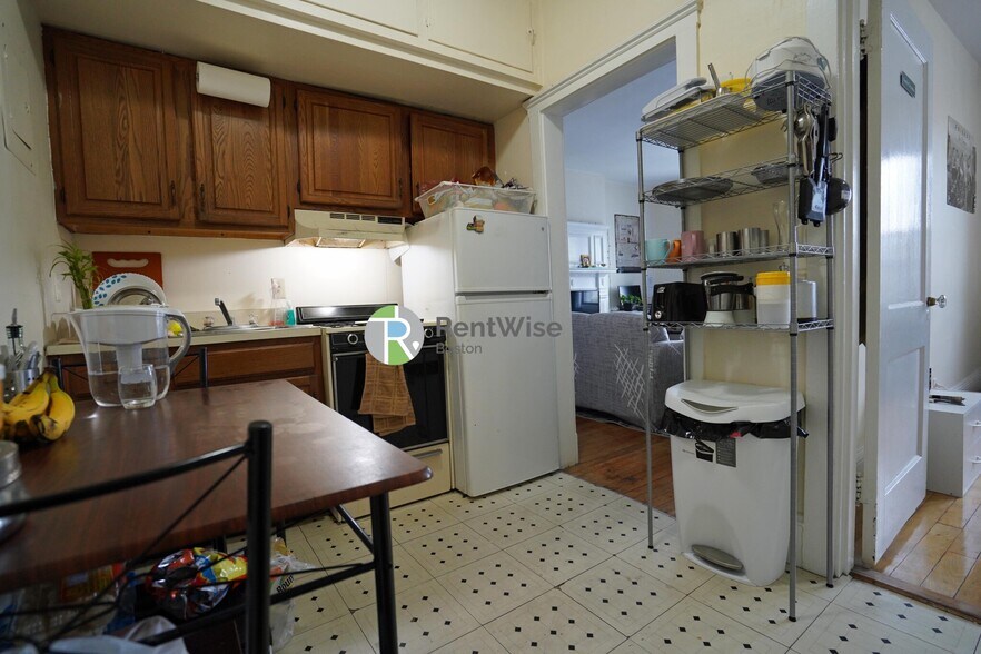 Building Photo - 1212 Commonwealth Ave