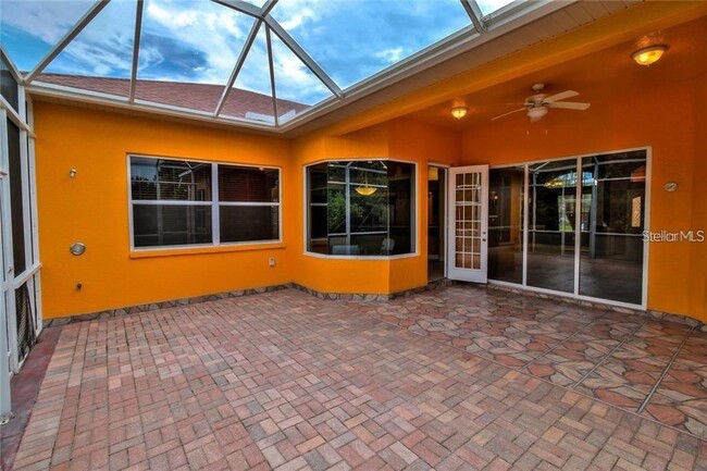 Building Photo - 1424 S Cranberry Blvd