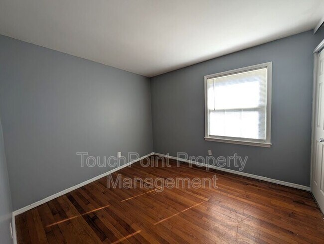 Building Photo - 4737 Pineleaf Dr