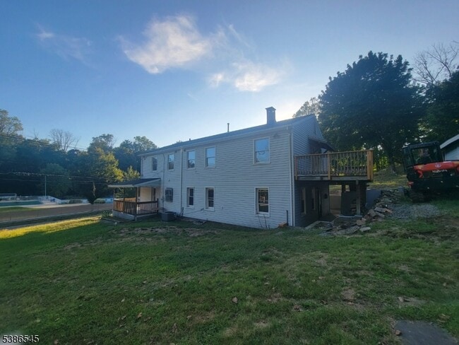 Building Photo - 59 Mendham Ave