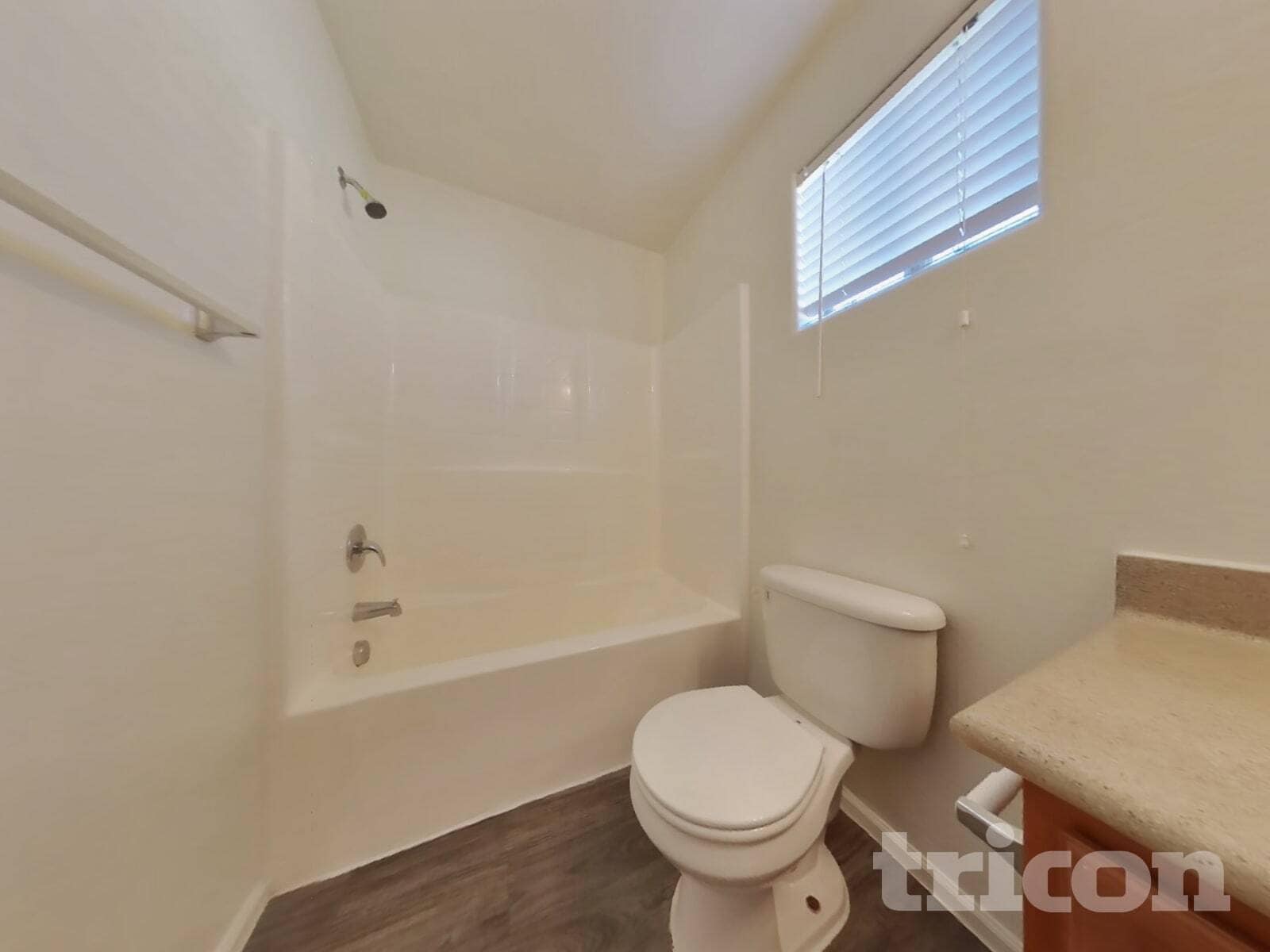 Building Photo - 23634 W Tamarisk Ave