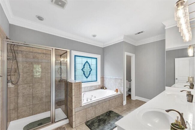 Building Photo - 3440 Burdett Ct