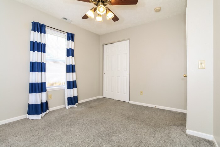 Building Photo - 476 Peyton Dr