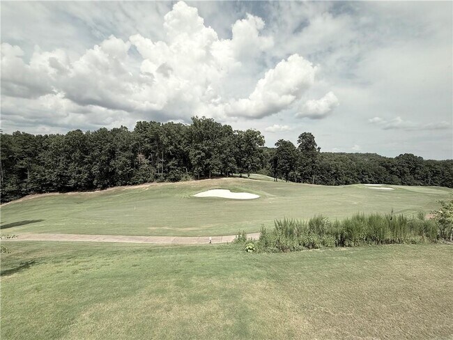 Building Photo - 207 Foxhill Dr