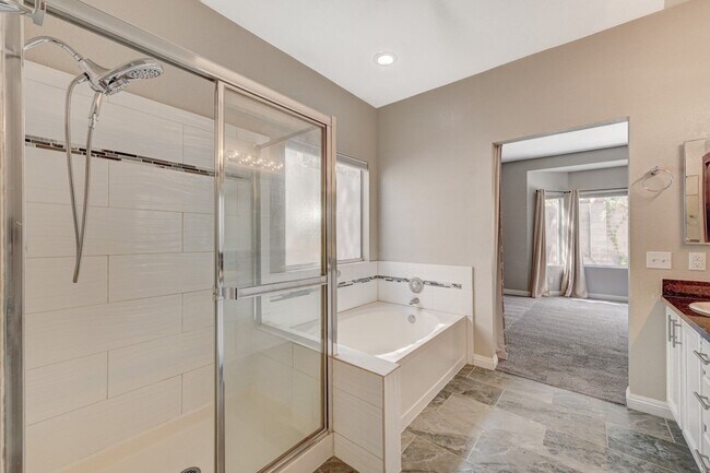 Building Photo - One-of-A-Kind 2 Story, 3 Bedroom with 3 Full Baths Home in the Heart of Summerlin!