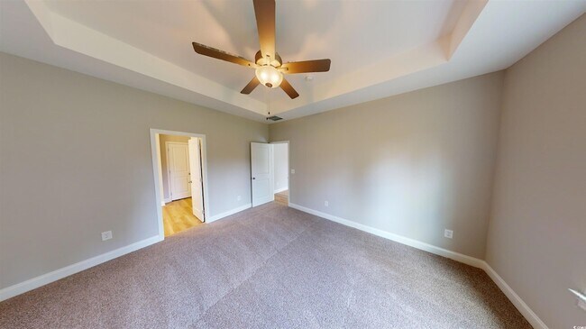 Building Photo - 1016 Moen Lp