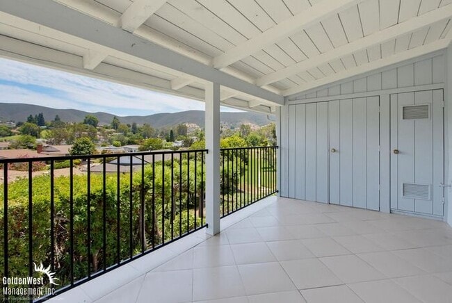 Building Photo - Inviting Upstairs 2Bdm and 2Ba Condo in San Marcos!