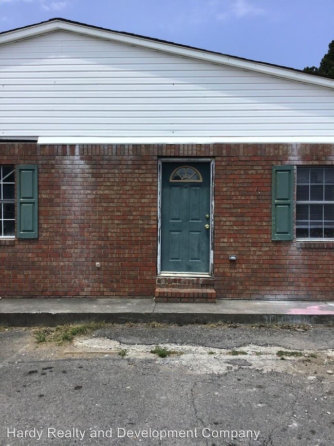 Building Photo - 4573 Calhoun Rd NE