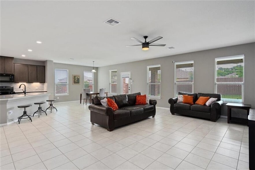 Open Concept- Large Living & Dining Room - 3060 Freeman Park Dr