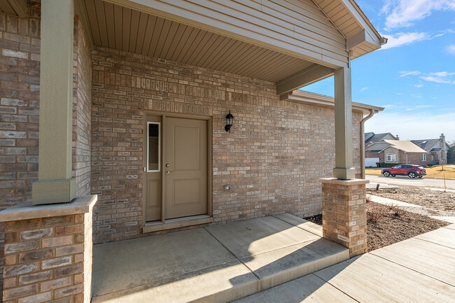 Building Photo - 58 Olympus Dr