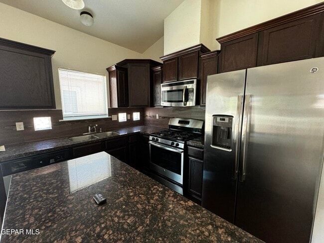 Building Photo - 2120 William Woolverton