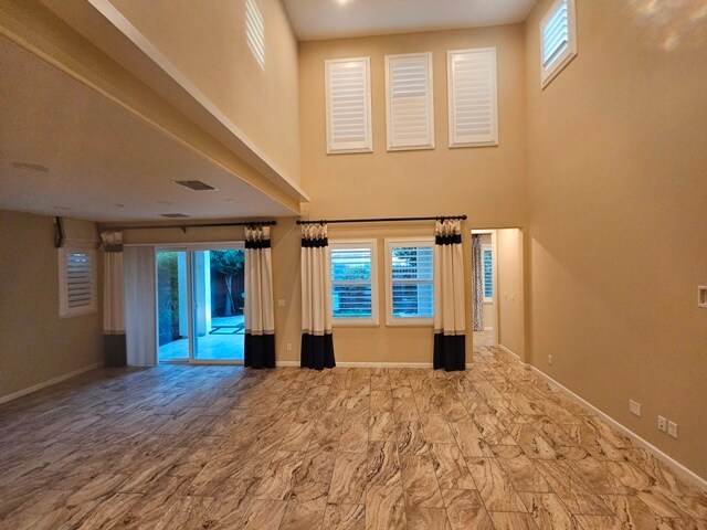 Building Photo - 2706 Chuckwagon Ln