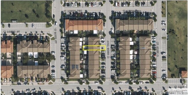 Building Photo - 10490 W 33rd Way